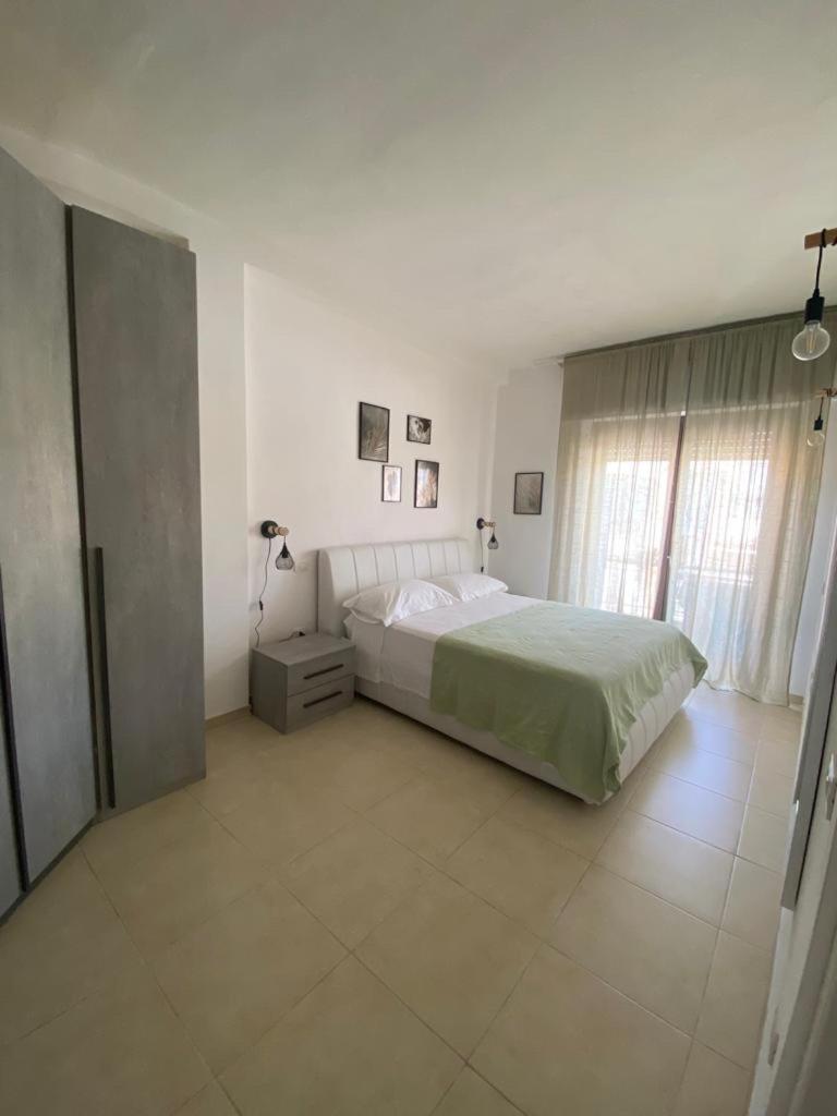 Civico 107 - Apartment With Private Parking 夸尔图-圣埃莱娜 外观 照片